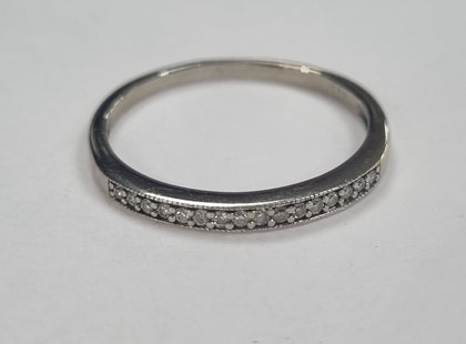 9ct white gold diamond ring size U1/2