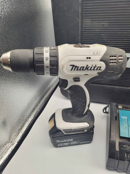Makita DLX2020SW 18V LXT Twin Pack – DHP453 Combi Drill & Impact Driver – 5.0Ah & 3.0Ah Batteries