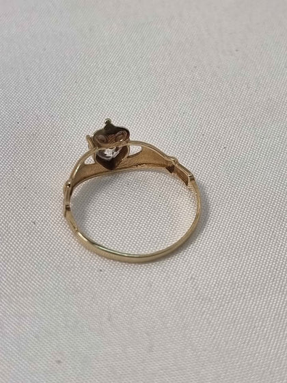 9ct Yellow Gold Cubic Zurconia Heart Claddagh Ring - 1.50 Grams - Size Q