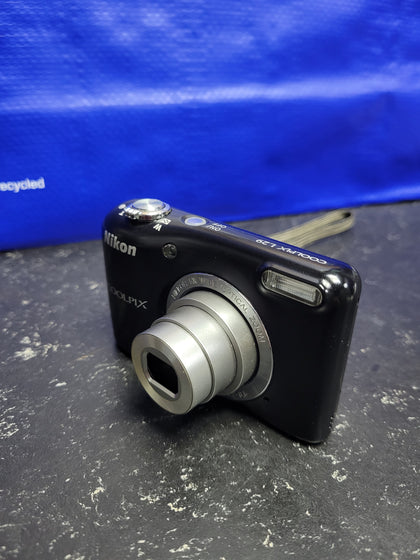 Nikon Coolpix L29 16.1MP. 4.6-23.0MM, 5x Optical Zoom.