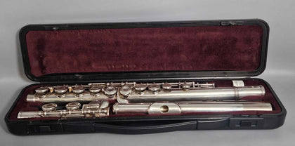Yamaha 211 Flute with Original Hard Case