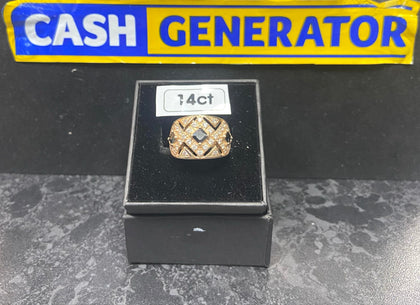 14ct Gold Sapphire Ring (Size Q), 5.86g