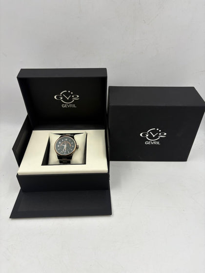 Gv2 - Giromondo Swiss Quartz Green Dial Stainless Steel Watch - Gold