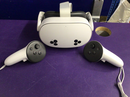 Meta Quest 3S Mixed Reality Headset