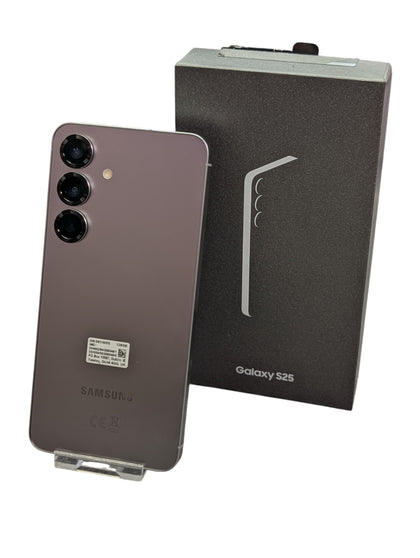 Samsung S25 - 128GB - Boxed