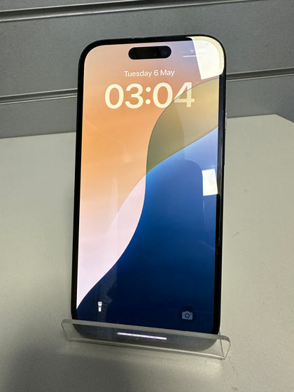 Apple iPhone 15 - 128 GB - Black 100%