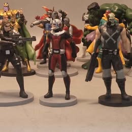 Marvel figures Hulk, Iron Man, Ant man, Loki, Dr Strange ECT 20 FIGUIRS IN TOTAL