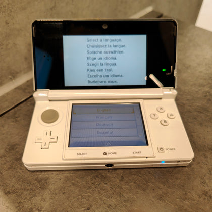 Nintendo 3DS Ice White Handheld System