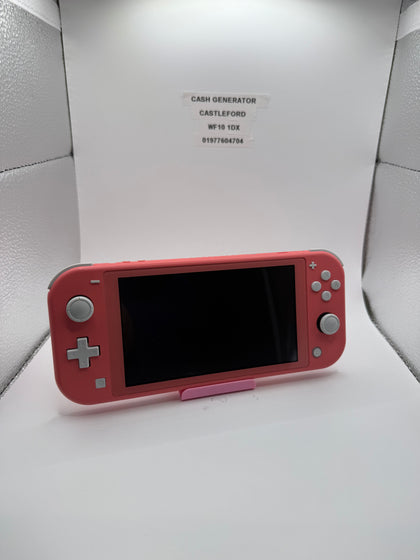 Nintendo Switch Lite - Pink - With charger