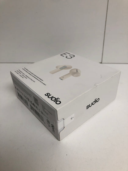 E3 Sudio Earphones