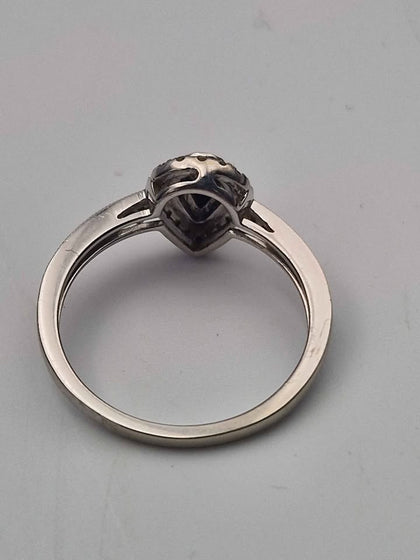 9ct White Gold Ladies Pearl-Shaped CZ Cluster Ring – 2.24 Grams – Size Q