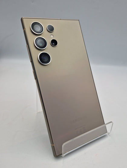 Samsung Galaxy S24 Ultra 5G 256GB gold smartphone unlocked unboxed