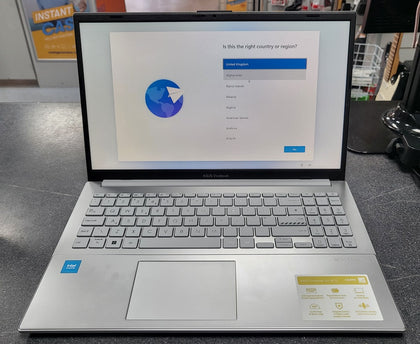 Asus E1504G - N200 - 4GB Ram - 128GB SSD - 15