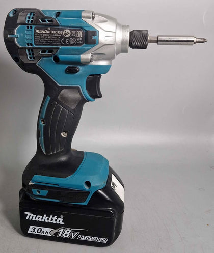 Makita DTD156 in case with charger and 2x 3.0Ah batteries *collection only*