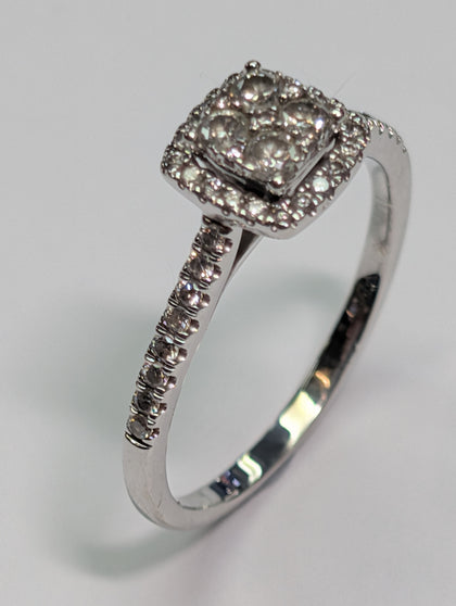 10ct White Gold Diamond Ring
