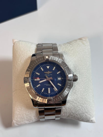 Breitling Avenger A17168 Mens Automatic Watch