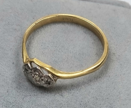 18ct Gold Diamond Ring W1/2