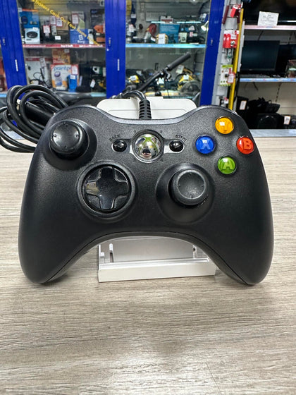 XBOX 36O Wired Controller.