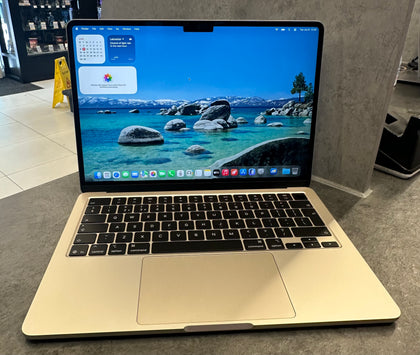 MacBook Air 2025 13-inch M4 256GB SSD 16GB Ram BH 100% Apple Warranty 16/01/27