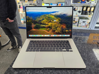 Macbook Air M2 2023