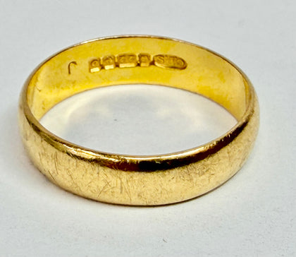 22ct yellow gold ring size L
