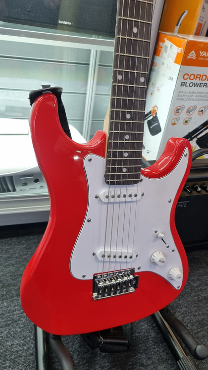 3rd avenue electric 3/4 guitar with mini amp