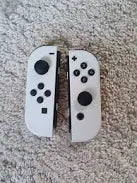 Nintendo Switch Joy Cons White Pair Oled Controllers Genuine with Grip