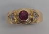 18ct Gold 0.62ct Ruby and Diamond Ring Three Stone Ring  Set- Size K (RRP £3800)