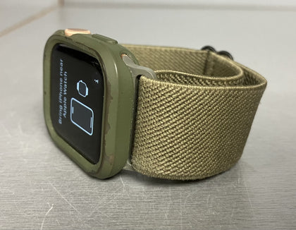 Apple Watch SE (1st generation) (GPS, 40mm) Smart watch - Gold Aluminium Case With Green Straps