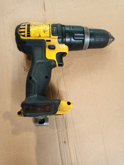 DEWALT 18V CORDLESS LITHIUM COMBI HAMMER DRILL XR BODY ONLY ***