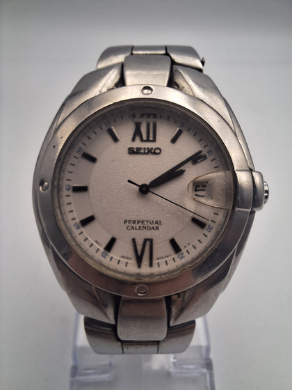 Seiko 8F32-0019 perpetual quartz men's Stainless steel watch with papers, links and original box