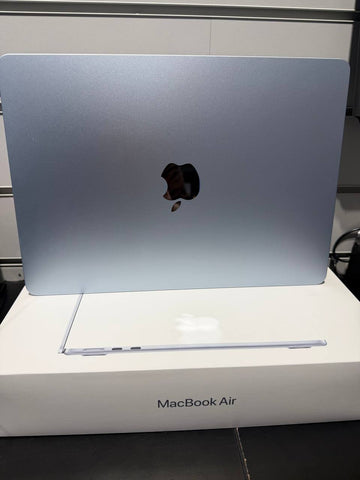 MacBook Air 16,12