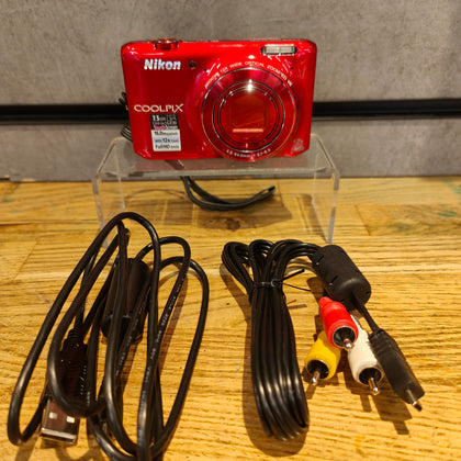 Nikon Coolpix S6400 16MP Camera