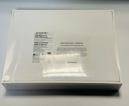 Apple Macbook Air 13.6 Inch M2 16GB RAM 256GB SSD - Starlight (Brand New)