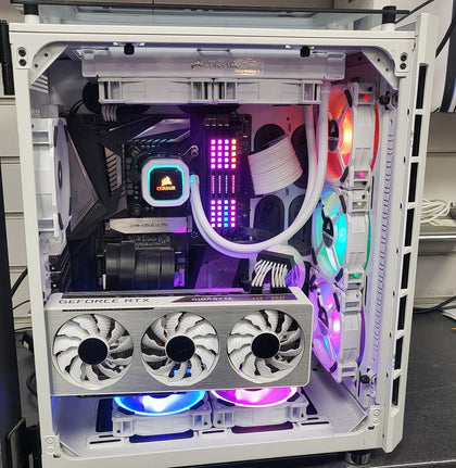 Custom Gaming PC - i7-9700k - 32GB RAM -  256GB M.2 + 1TB SSD - RTX 3070 (8GB) -  Windows 11