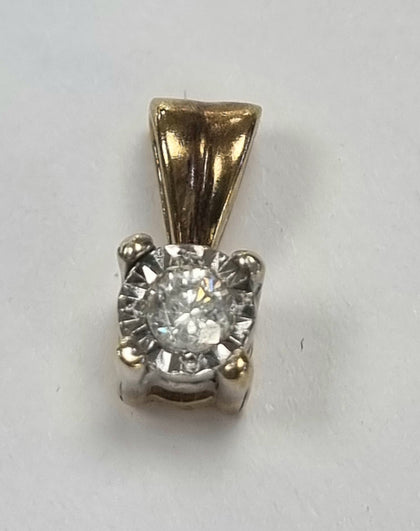9ct Gold Diamond Pendant