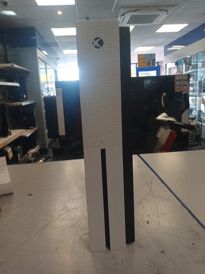 Xbox One S (No Controller)