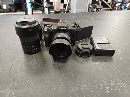 Canon EOS M50 Mark I Double Zoom Kit