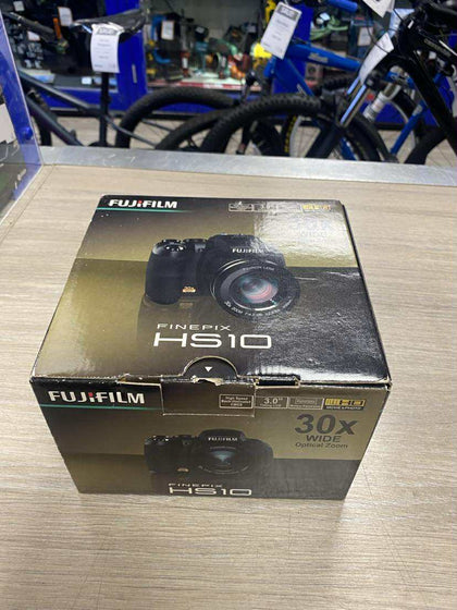 Fujifilm HS10