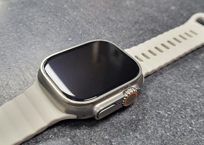 Watch Ultra (Cel) NO STRAP, Titanium, 49mm - 95% Battery Health - With Strap
