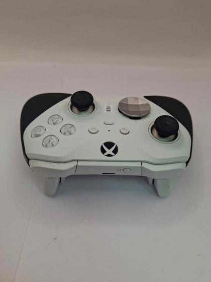 Microsoft Xbox Elite Series 2 Core Wireless Controller. NO BACK BUTTON