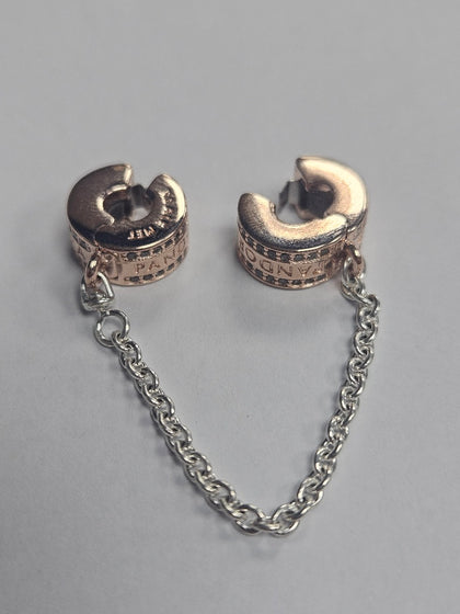 Pandora Clasp Charm