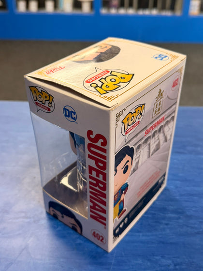 funko pop superman 402