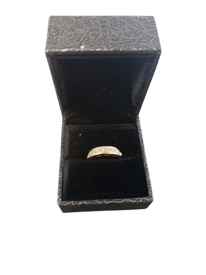 9k gold ring 1.99g cz