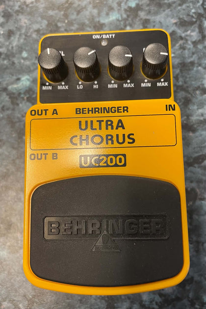 Behringer Ultra Chorus Guitar Pedal