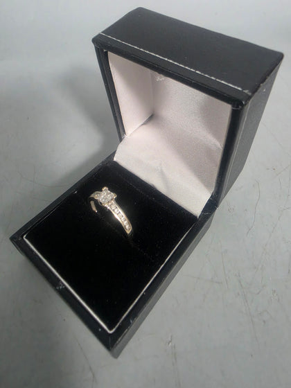 9CT White Gold Ring 375 2G Size N