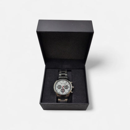 SO & CO New York Yacht Watch