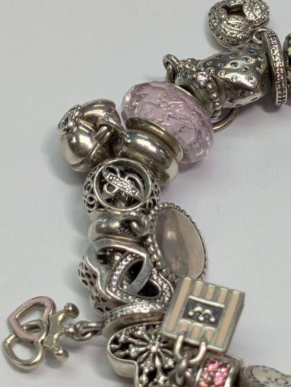 Pandora Bracelet With 22 Charms