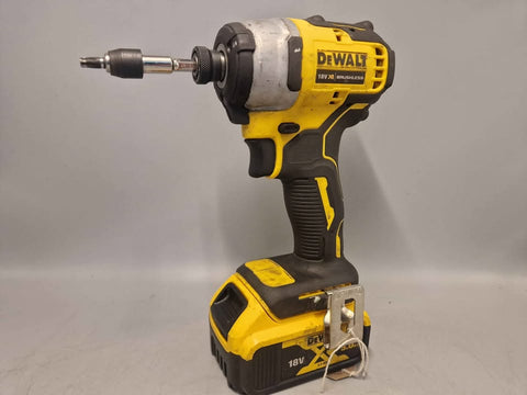 DeWalt, DCF809, Impact Driver, 18v, includes 5ah battery.