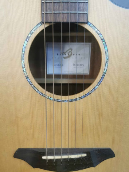 Breed Love AJ250 Acoustic Guitar With Fishman Electro 4 And Breed Love Carry Case